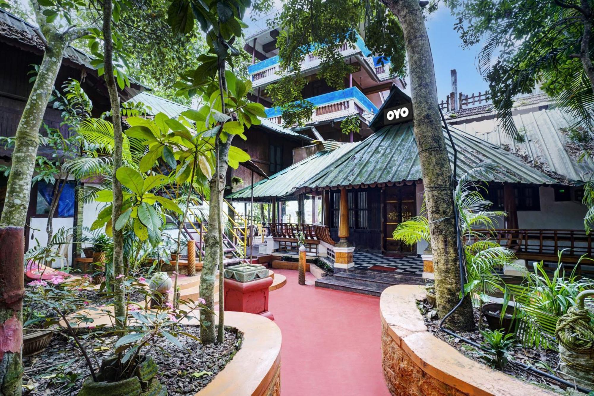 Oyo Flagship Meadow View Inn Thekkady Exteriér fotografie
